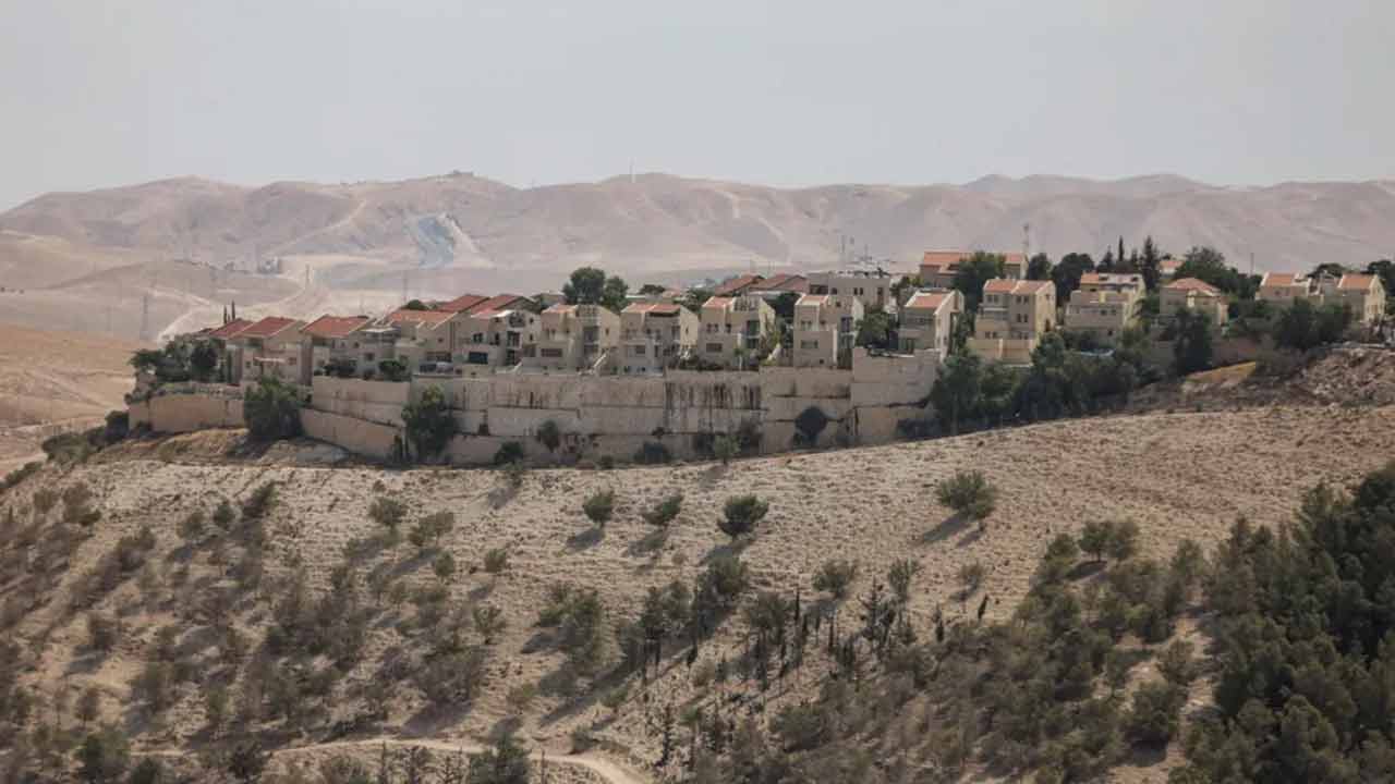 পশ্চিম তীর দখল নিয়ে ইসরায়েলকে হুঁশিয়ারি আরব আমিরাতের